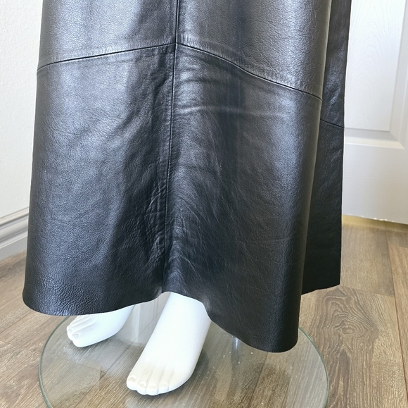 Vintage 1990's Black Leather Maxi Skirt - Picture 3 of 10